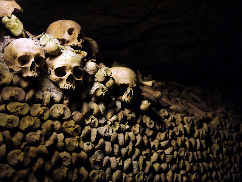 ĹѨֽĹCatacombsԼʮף־ܳԼΪ300๫Ҫֲڰ4515ĵ£Լظߵ͵¡