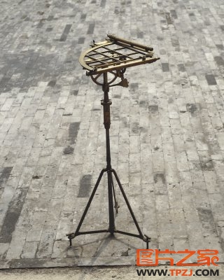ͭƽ˫ǧﾵǣӢ׶죬ͨ146cm̰뾶50cm幬ɲء